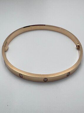 Cartier Love Bracelet Small Model 10 Diamond 18K Rose Gold Size 19